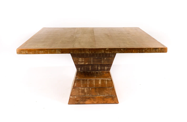 Mesa Madeira 1,40×1,40 Base Ampulheta – Convidados