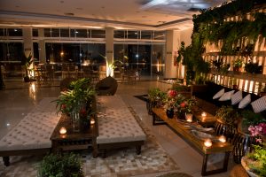 Lounge 32