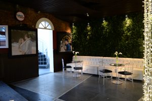 Lounge 13