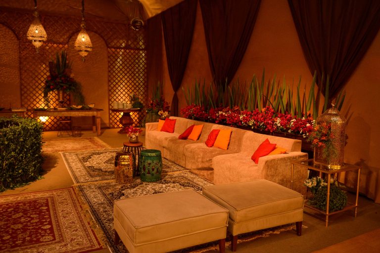 Lounge 16