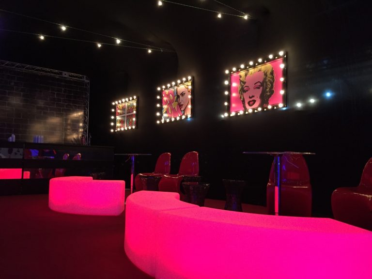 Lounge 24