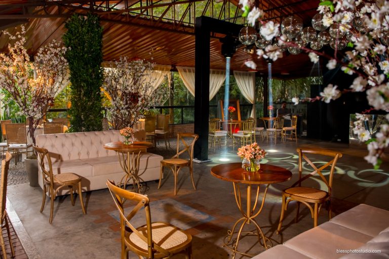 Lounge 20