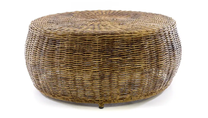 Mesa de fibra natural redonda