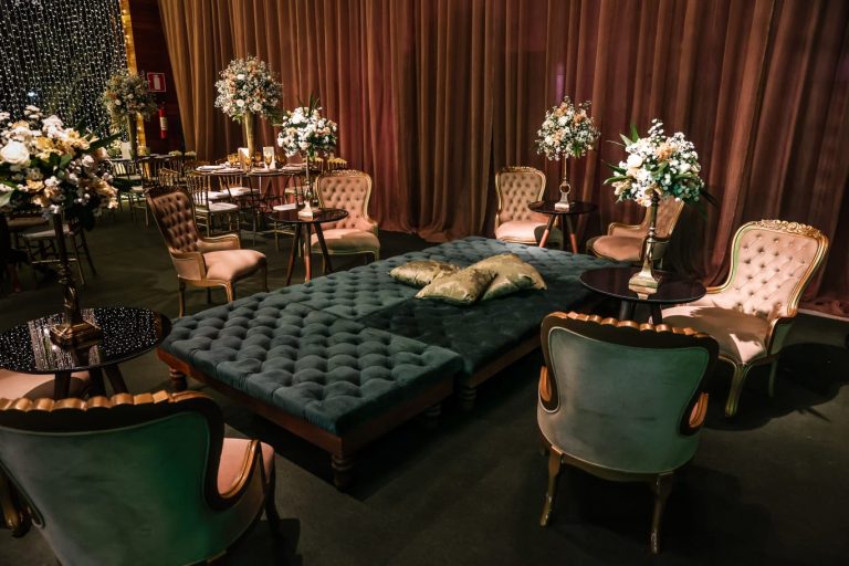 Lounge 56