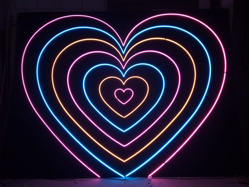 Neon coração