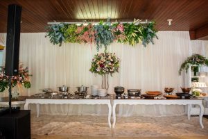 Mesa Provençal Buffet