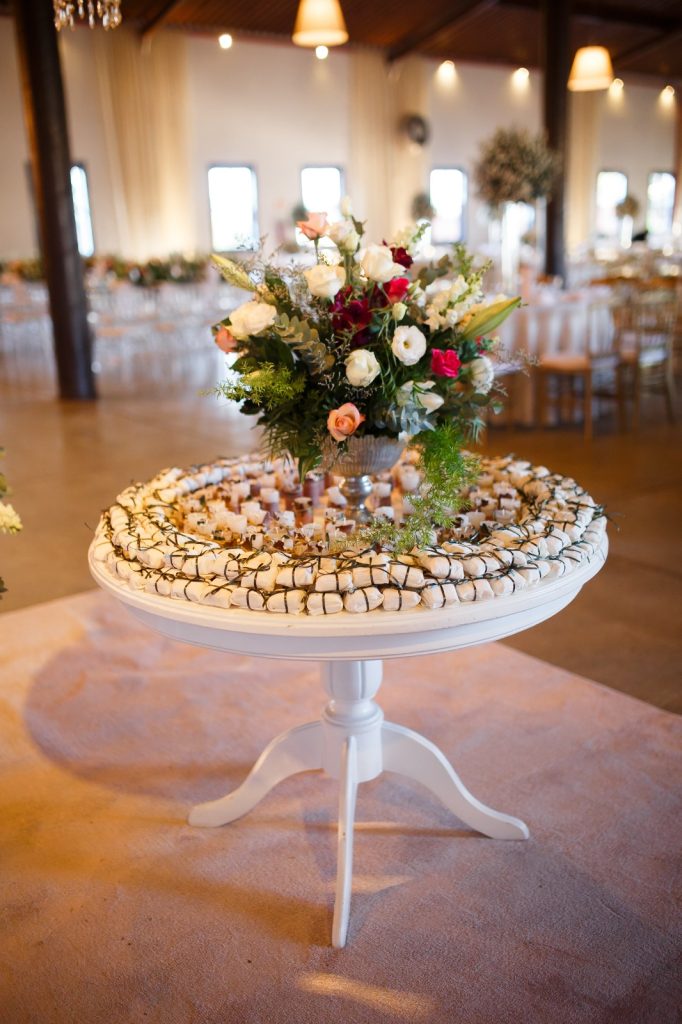 Mesa Chipandelle para pintura buffet