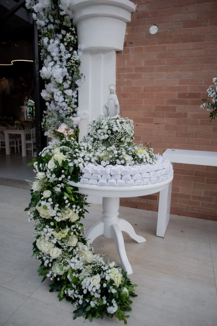 Mesa Chipandelle para pintura buffet