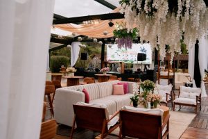 Lounge 82