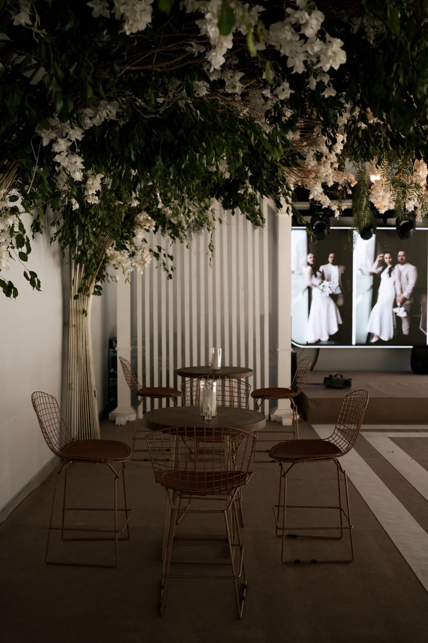 Banqueta Bertoia